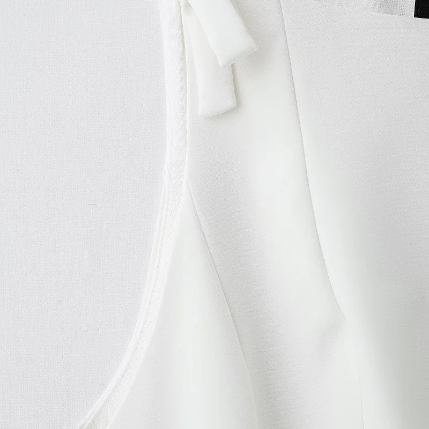 Grace | White Bow Pleated Off Shoulder Sleeveless Top