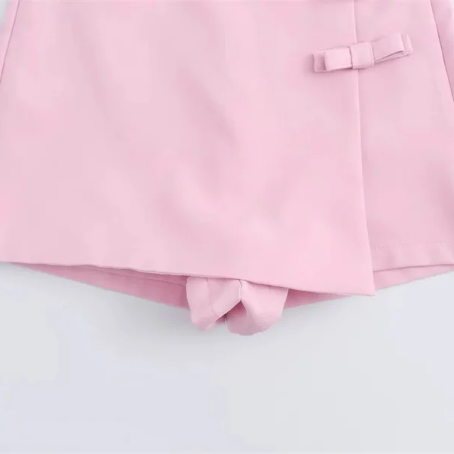 Lily | Pink and White Bow Skort with Slit High Waist
